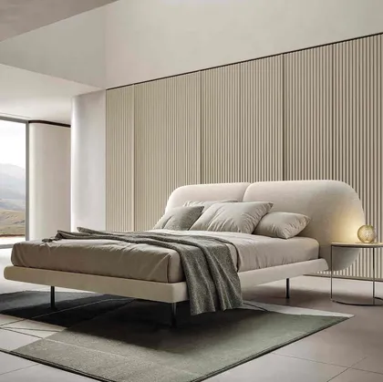 Letto imbottito Chloe di Veneran