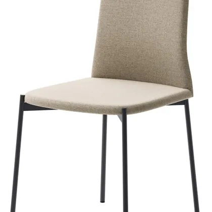 Sedia Giara in tessuto con struttura in metallo di Veneta Cucine