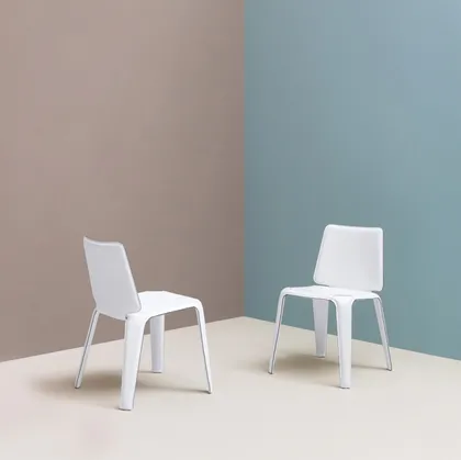 Sedia Mood in cuoio di Pedrali