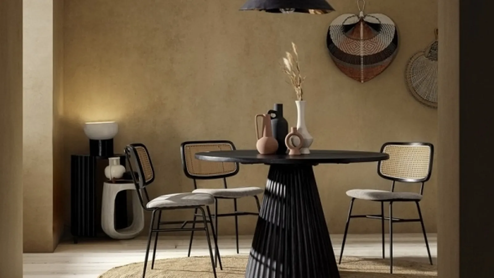 Tavolo rotondo in legno Orissa di Bizzotto