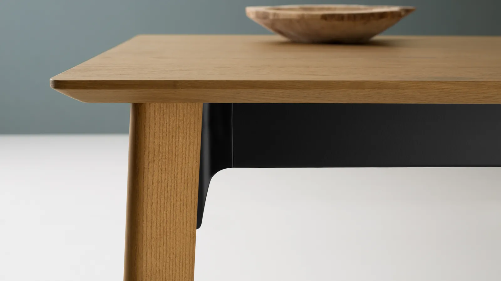 Tavolo allungabile Otello Angoli Raggiati di Pointhouse