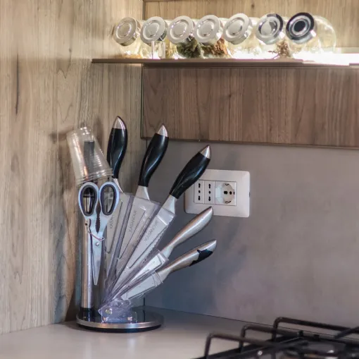 Cucina Start J Veneta color graffiato, gesso e legno a Messina