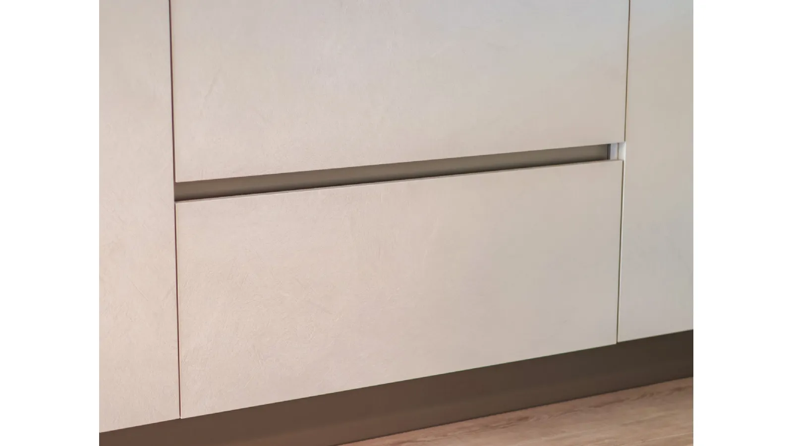 Cucina Veneta Cucine Start J: finiture Graffiato Gesso e Noce Rustik a Messina