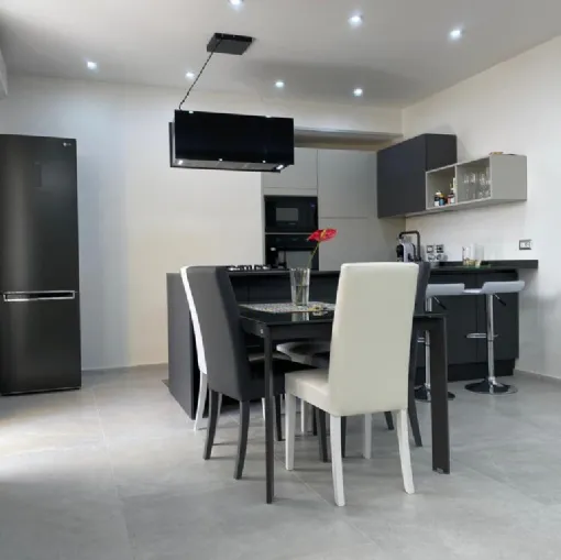 Realizzazioni - Battaglia Arredamenti - Modern Black