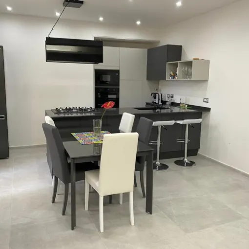 Realizzazioni - Battaglia Arredamenti - Modern Black