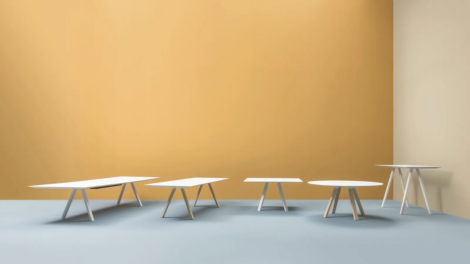 Tavolo da esterno in acciaio con varie forme Arki Table di Pedrali