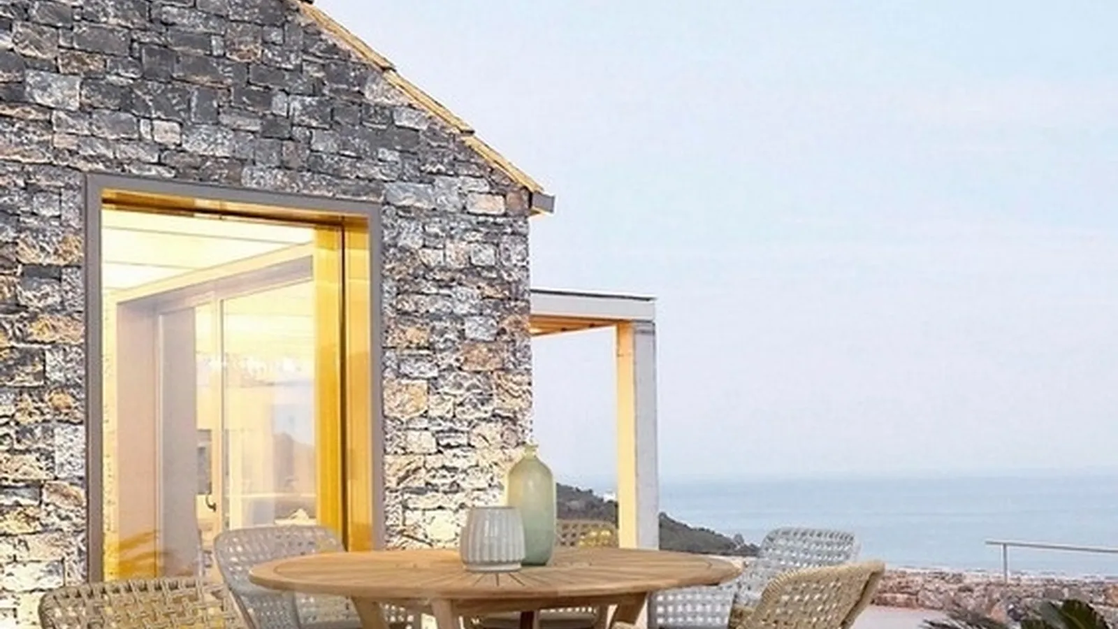 Tavolo rotondo in teak Maryland di Bizzotto