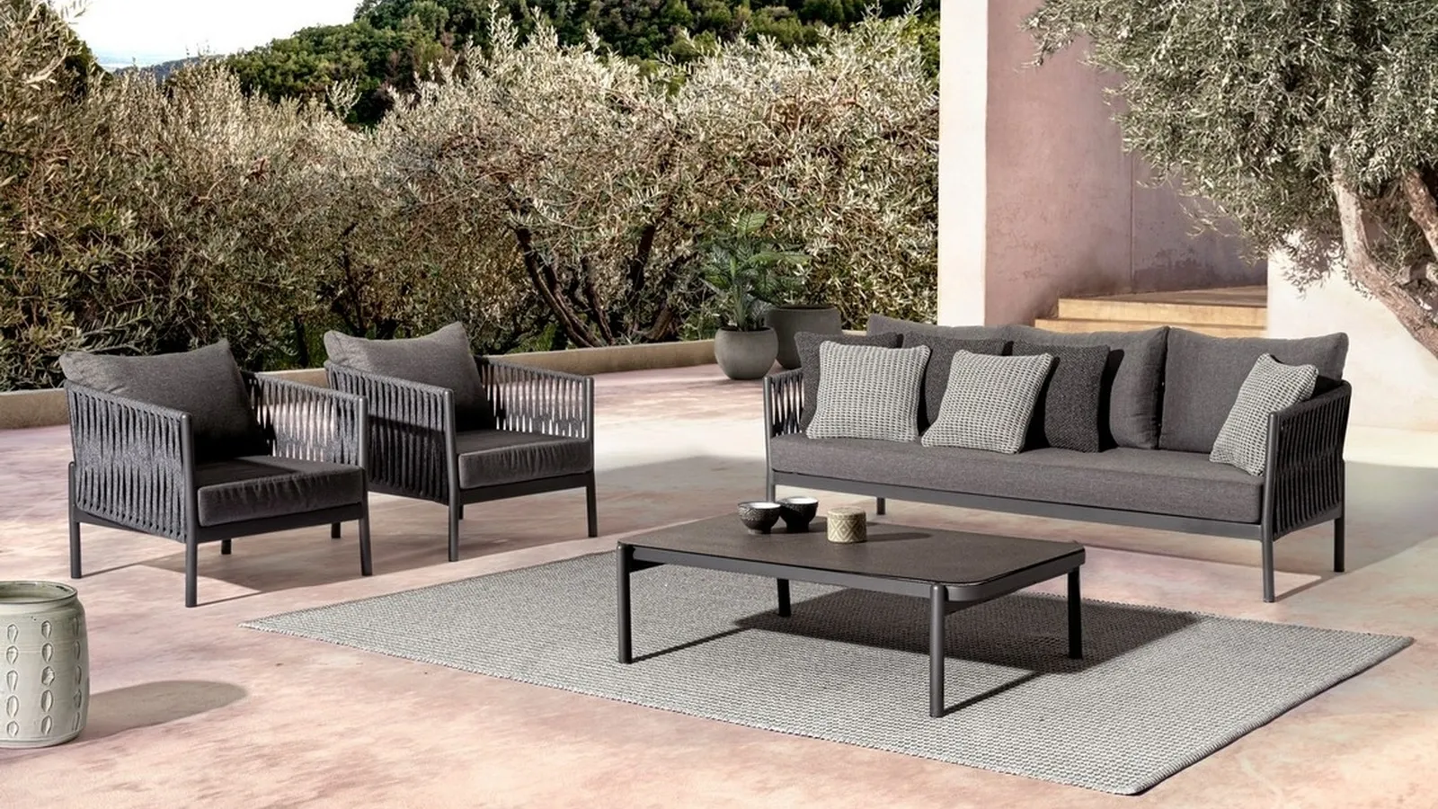 Arredo da esterno Florencia in corda, alluminio e tessuto di Bizzotto