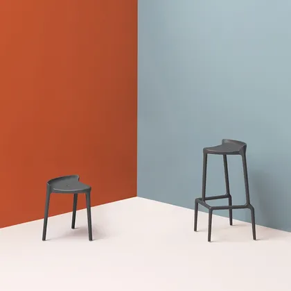 Sgabello per esterno Happy di Pedrali