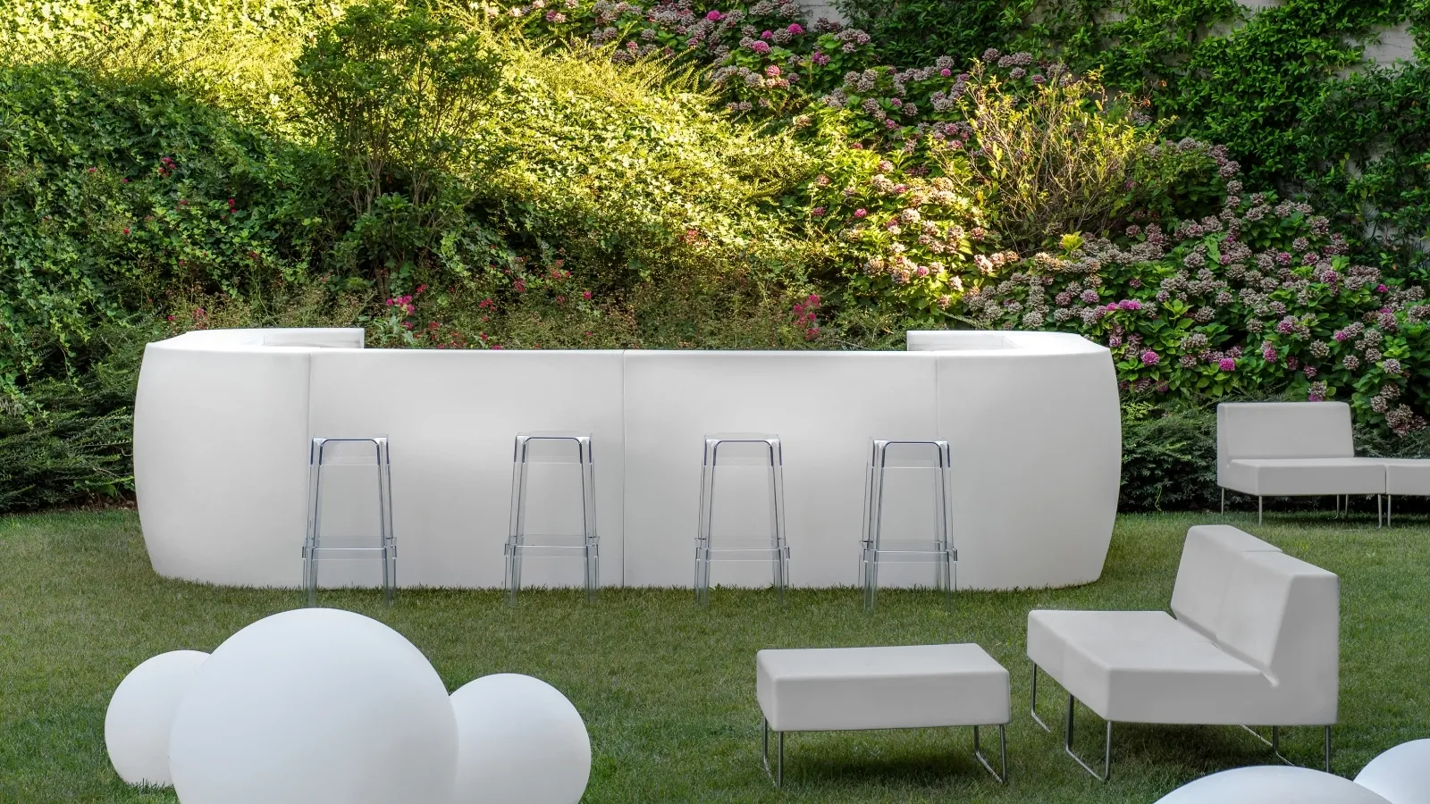 Poltroncina Host Lounge di Pedrali