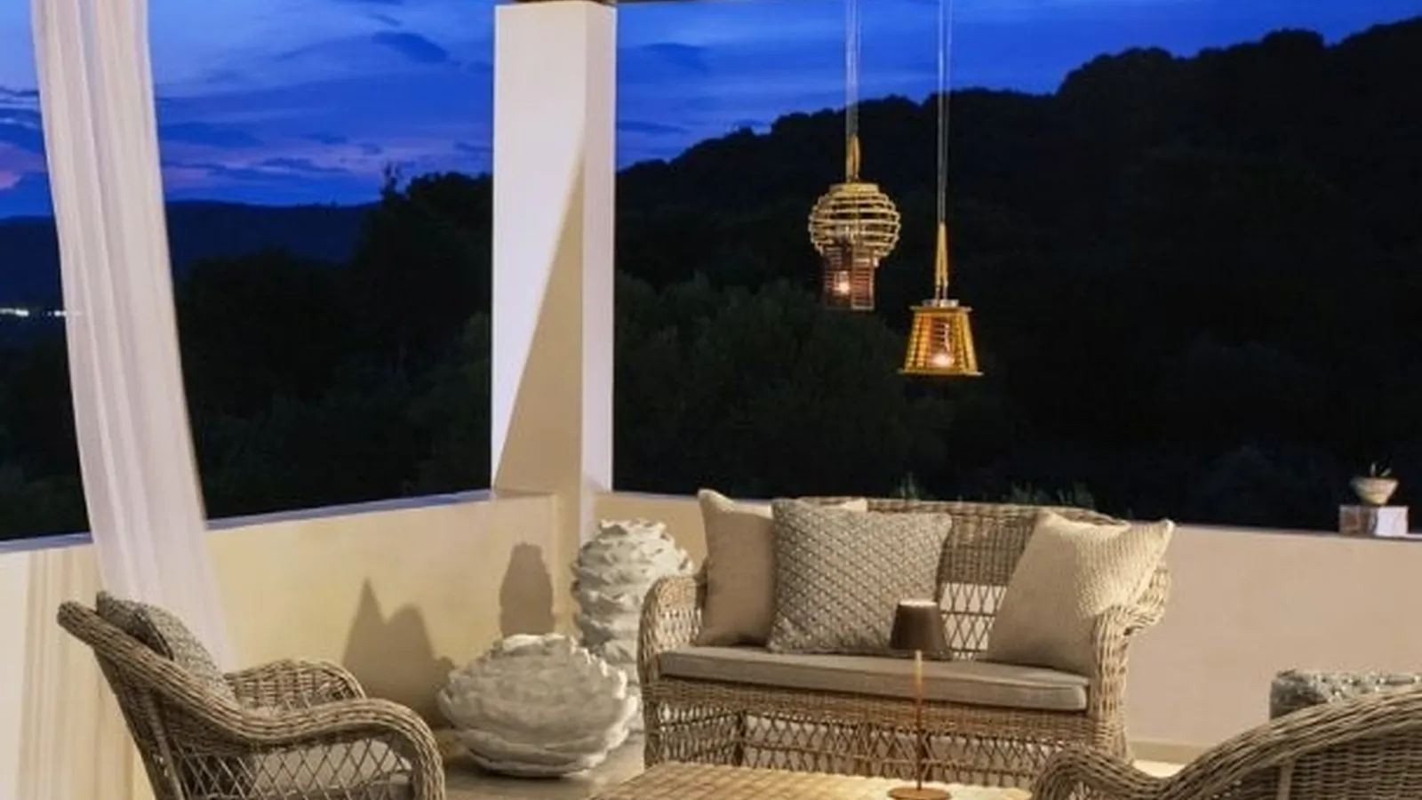 Arredo da esterno Jupiter in alluminio e fibra sintetica di Bizzotto