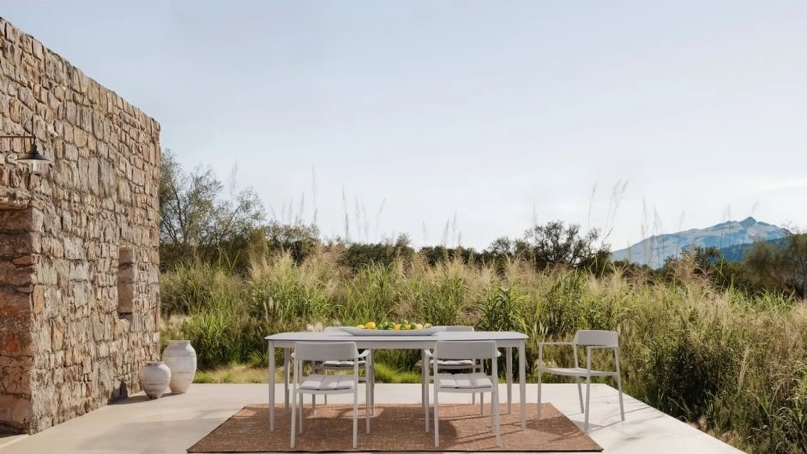 Tavolo con piano in vetro Nestor di Bizzotto