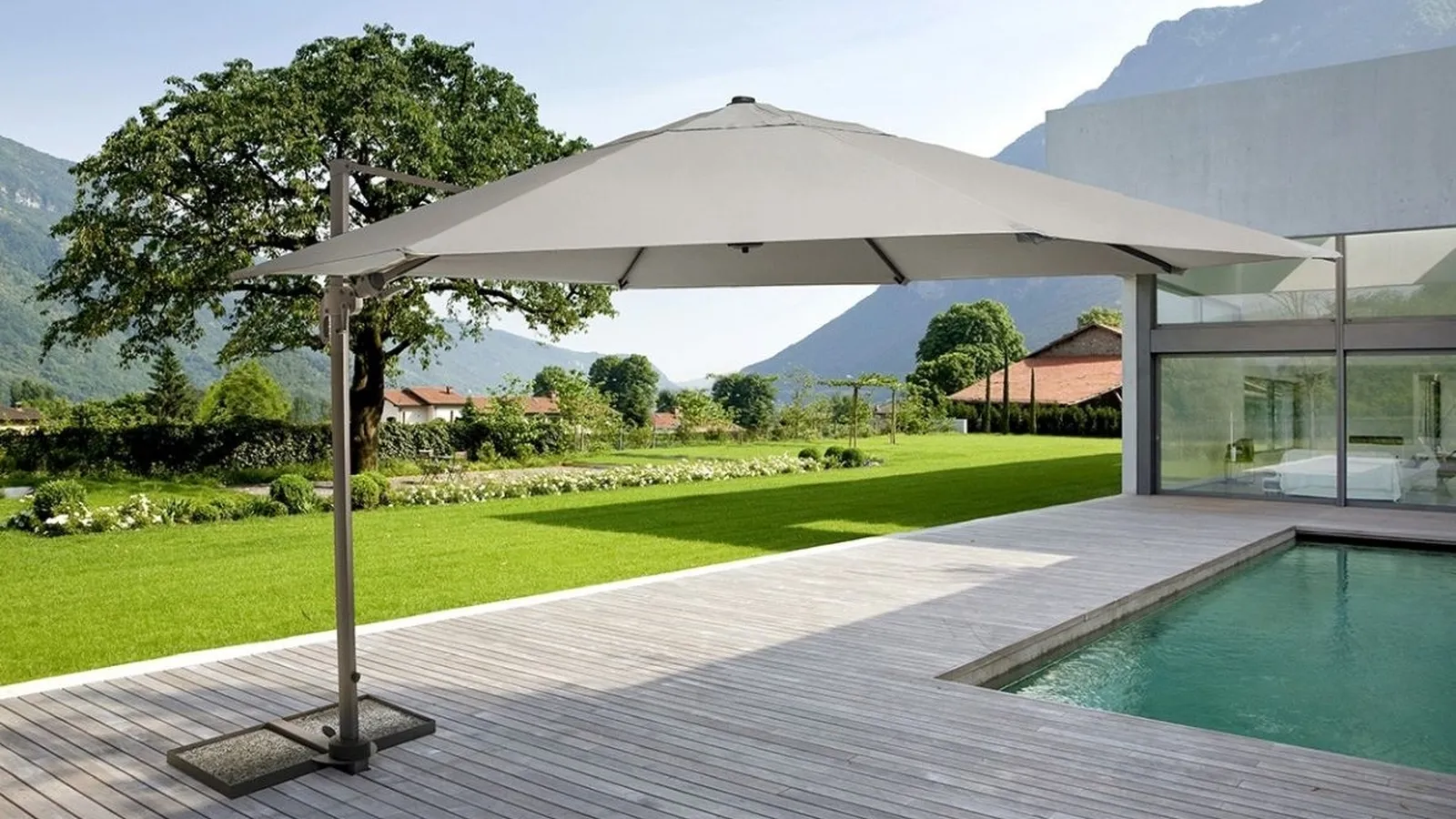 Ombrellone Orland con braccio in alluminio di Bizzotto