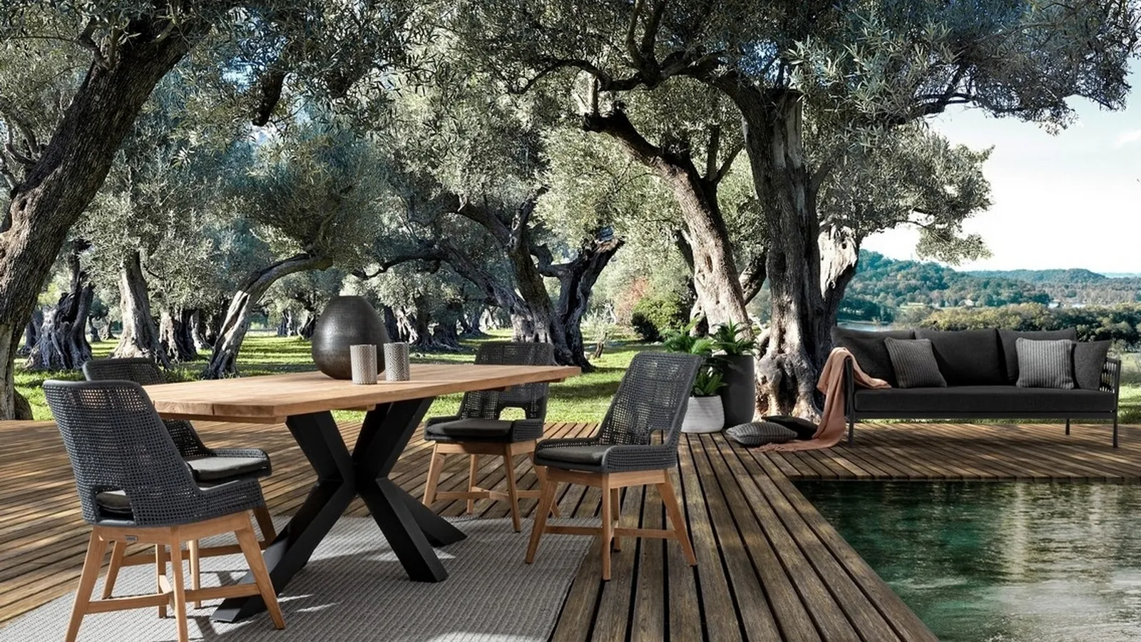 Tavolo in Teak riciclato e alluminio Ramsey di Bizzotto