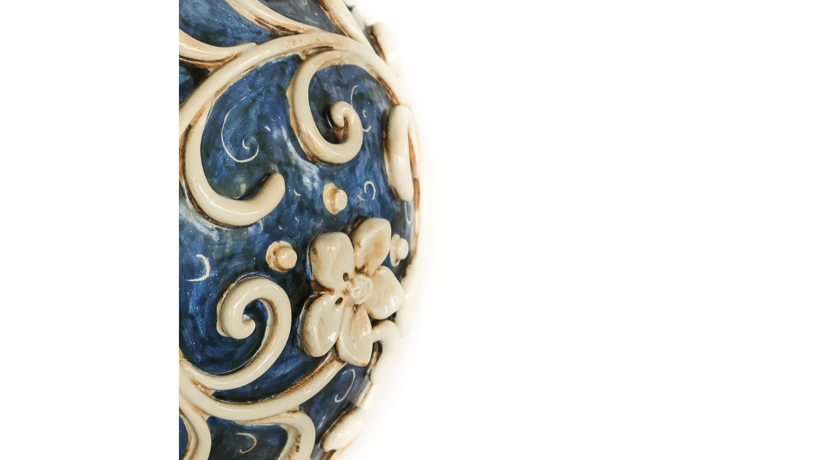 Vaso Applicato in Ceramica di Caltagirone