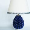 Lampada da comodino a pigna blu, Ceramiche di Caltagirone - immagine 3